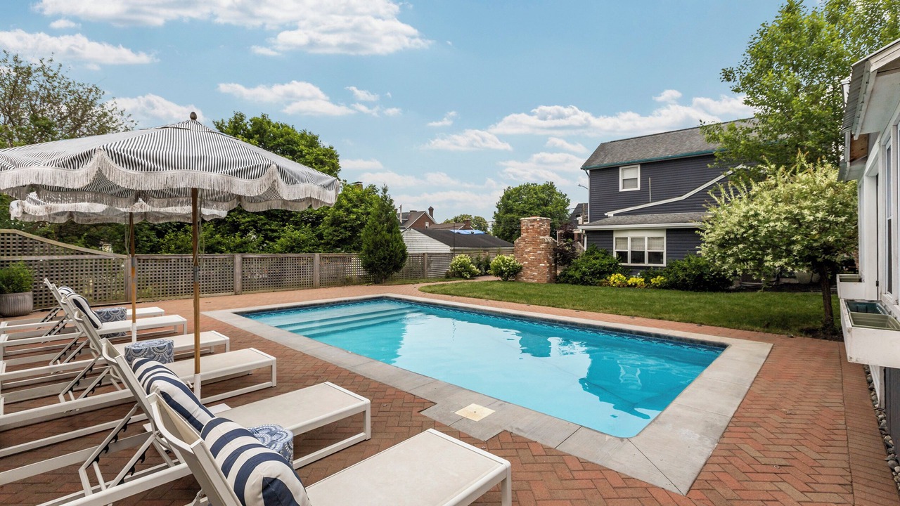 Photo of Outdoor in Carnegie