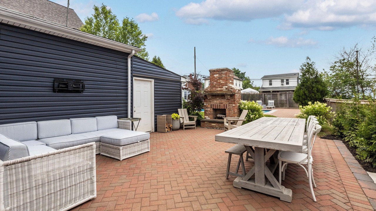 Photo of Outdoor in Carnegie