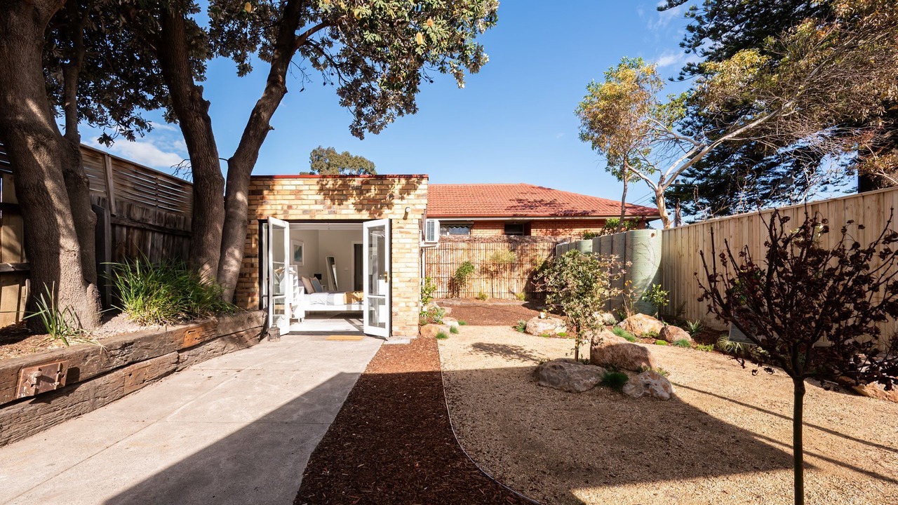 Photo of Others in St. Kilda East