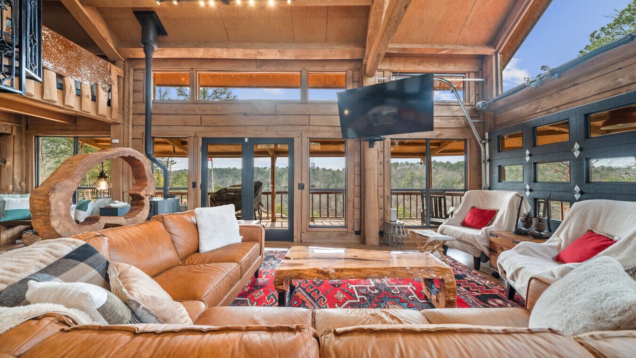 Photo of Livingroom in Centerville