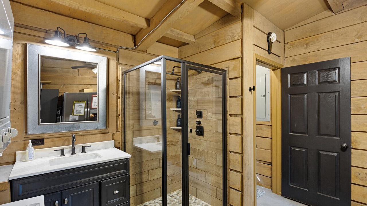Photo of Bathroom in Centerville