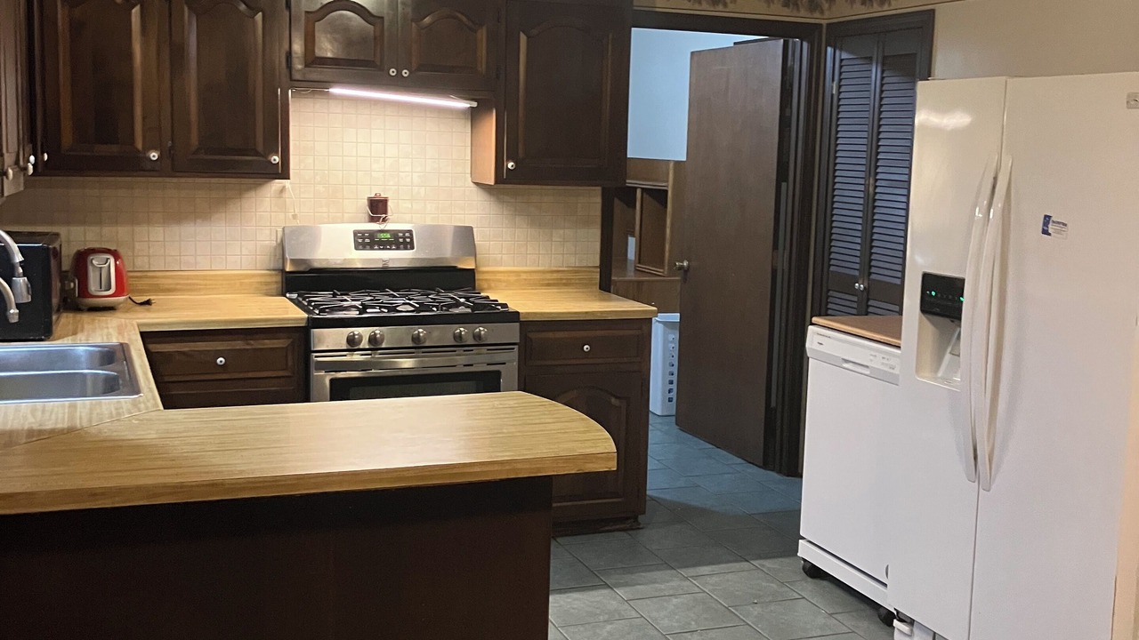 Photo of Kitchen in Bruner