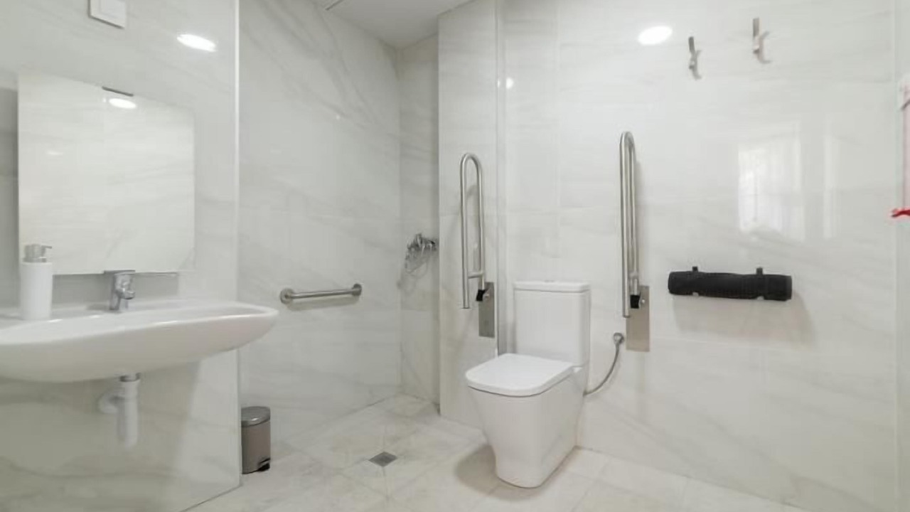 Photo of Bathroom in Carabanchel