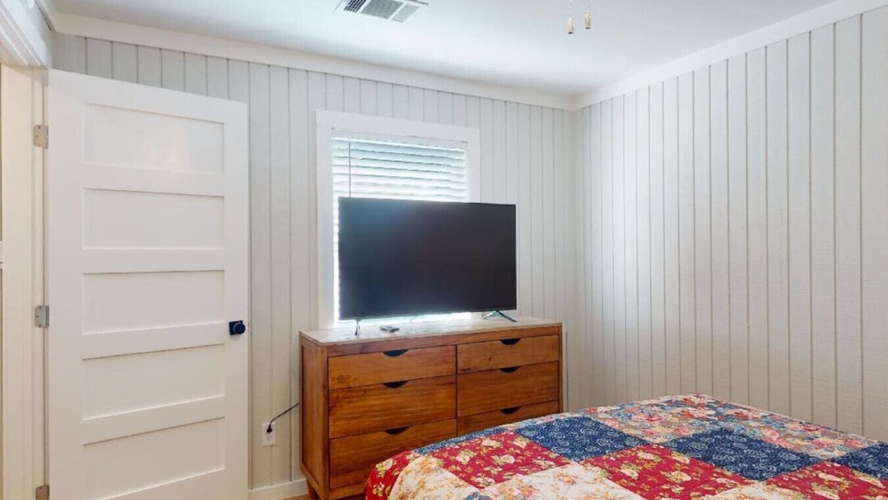 Photo of Bedroom in College Station