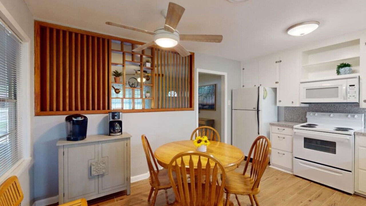 Photo of Kitchen in Navasota