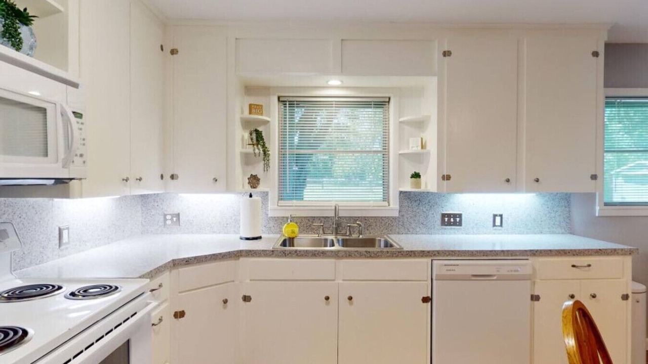 Photo of Kitchen in Navasota