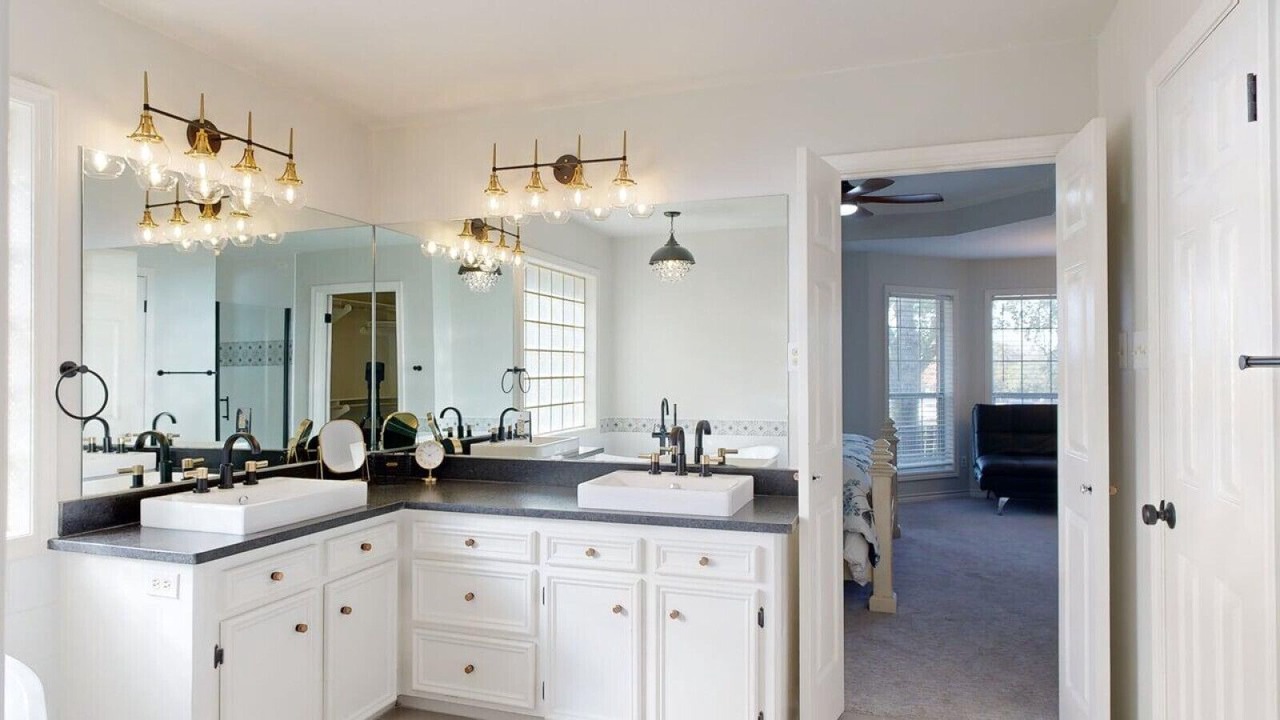 Photo of Bathroom in Glenhaven