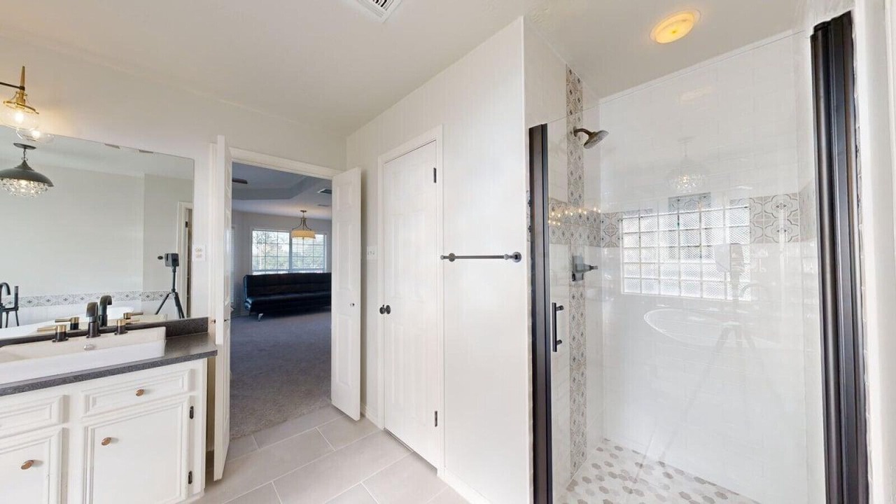 Photo of Bathroom in Glenhaven