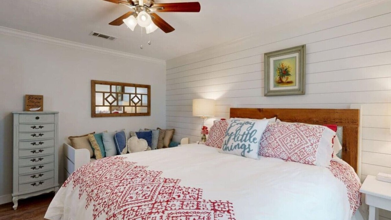 Photo of Bedroom in Wellborn
