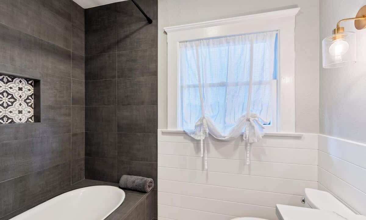 Photo of Bathroom in South Park