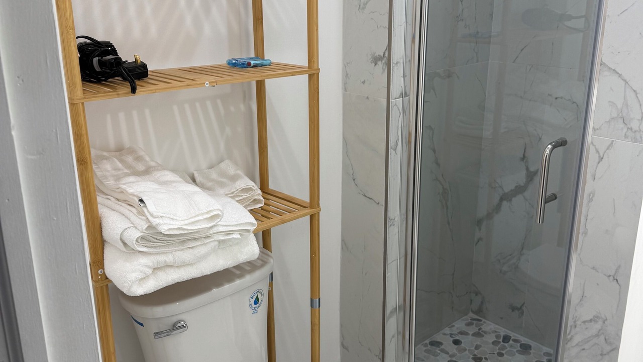 Photo of Bathroom in Lochearn