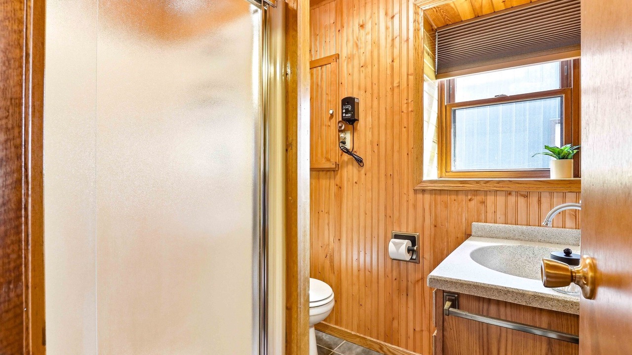Photo of Bathroom in Nekoosa