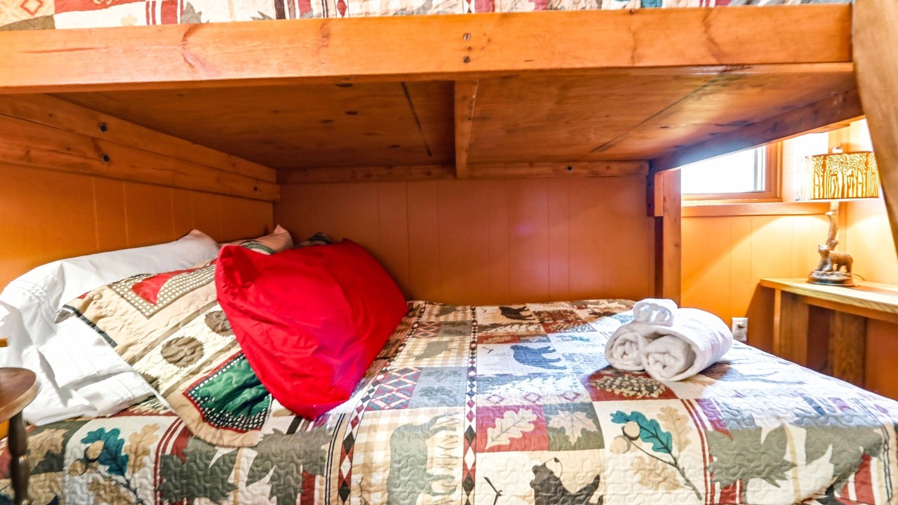 Photo of Bedroom in Nekoosa