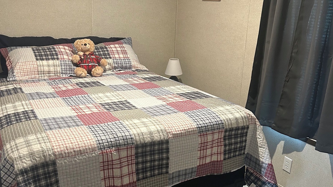 Photo of Bedroom in Pittsburg