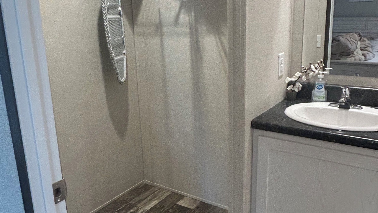 Photo of Bathroom in Pittsburg