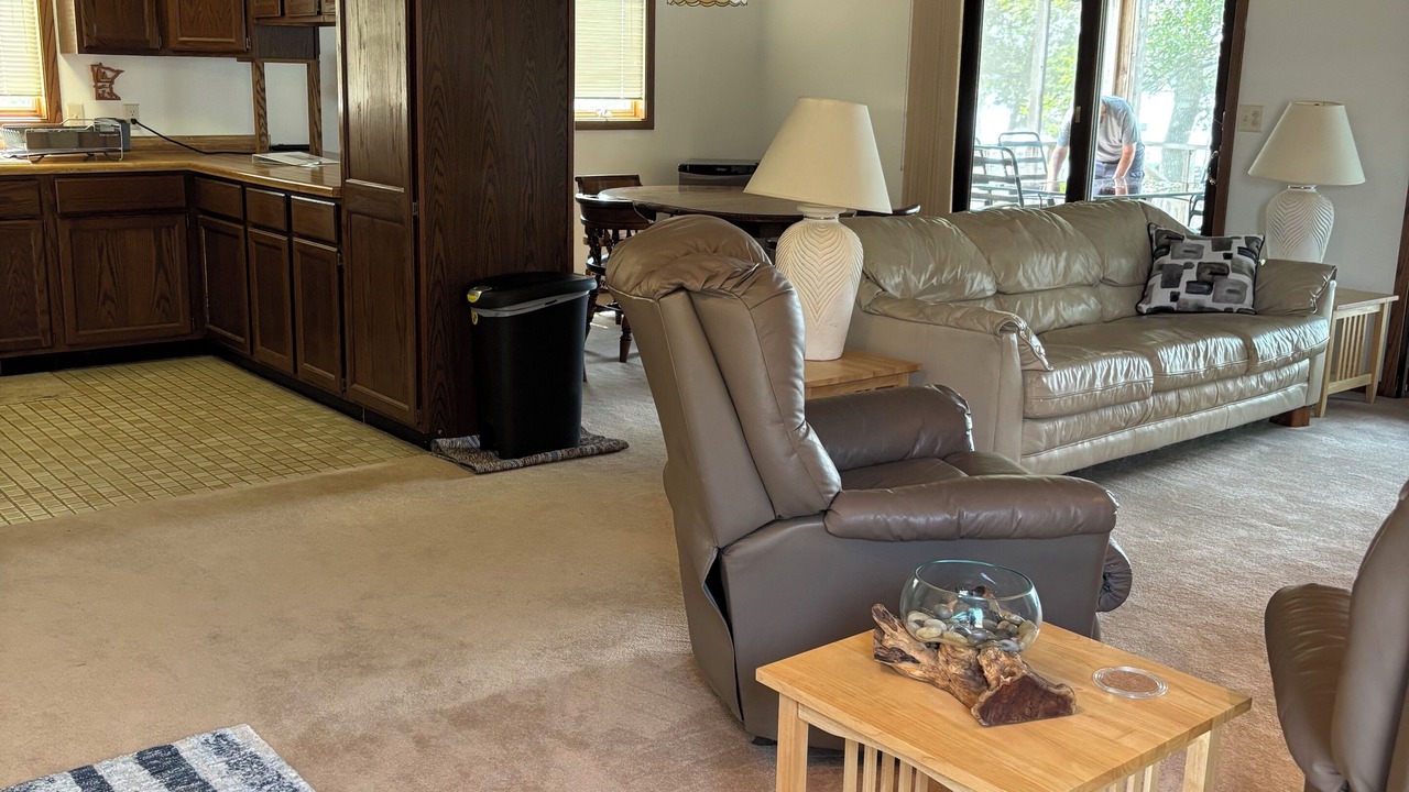 Photo of Livingroom in Paynesville
