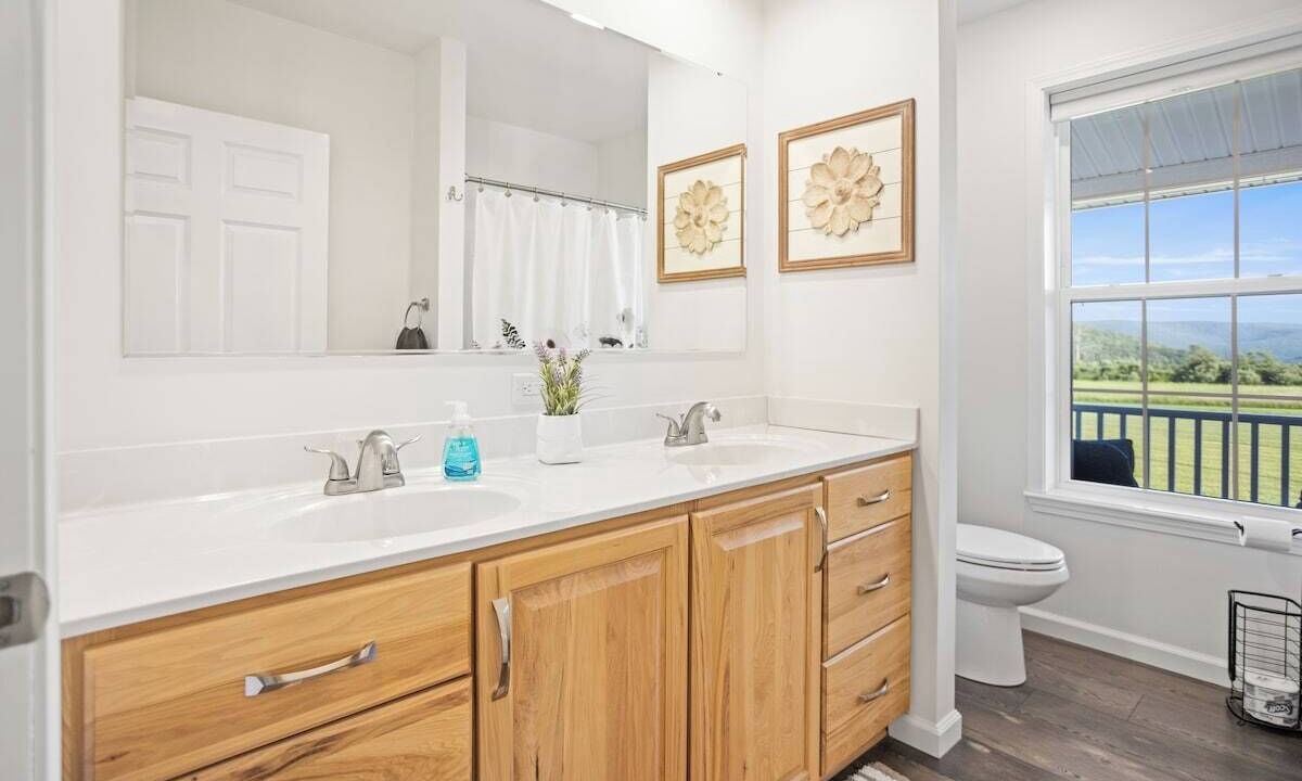 Photo of Bathroom in Cowanesque