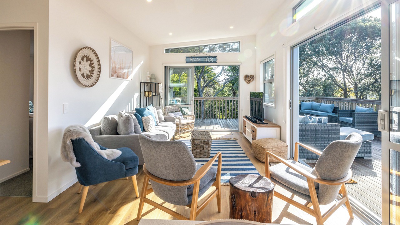 Photo of Livingroom in Palm Beach