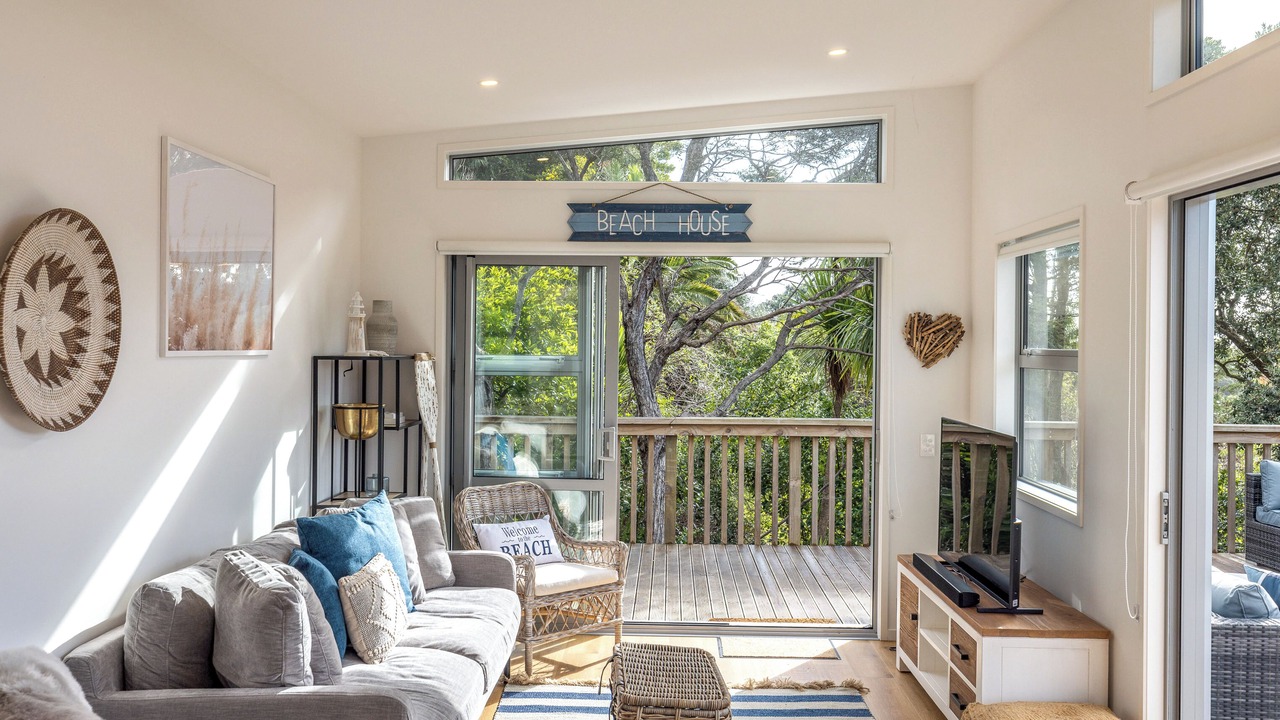 Photo of Livingroom in Palm Beach