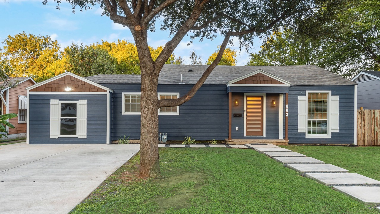 Photo of Outdoor in Central Arlington