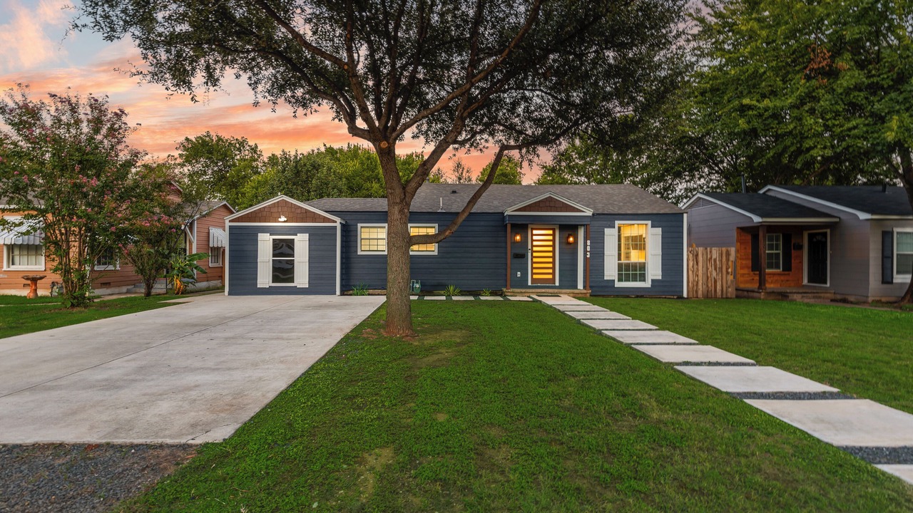 Photo of Outdoor in Central Arlington