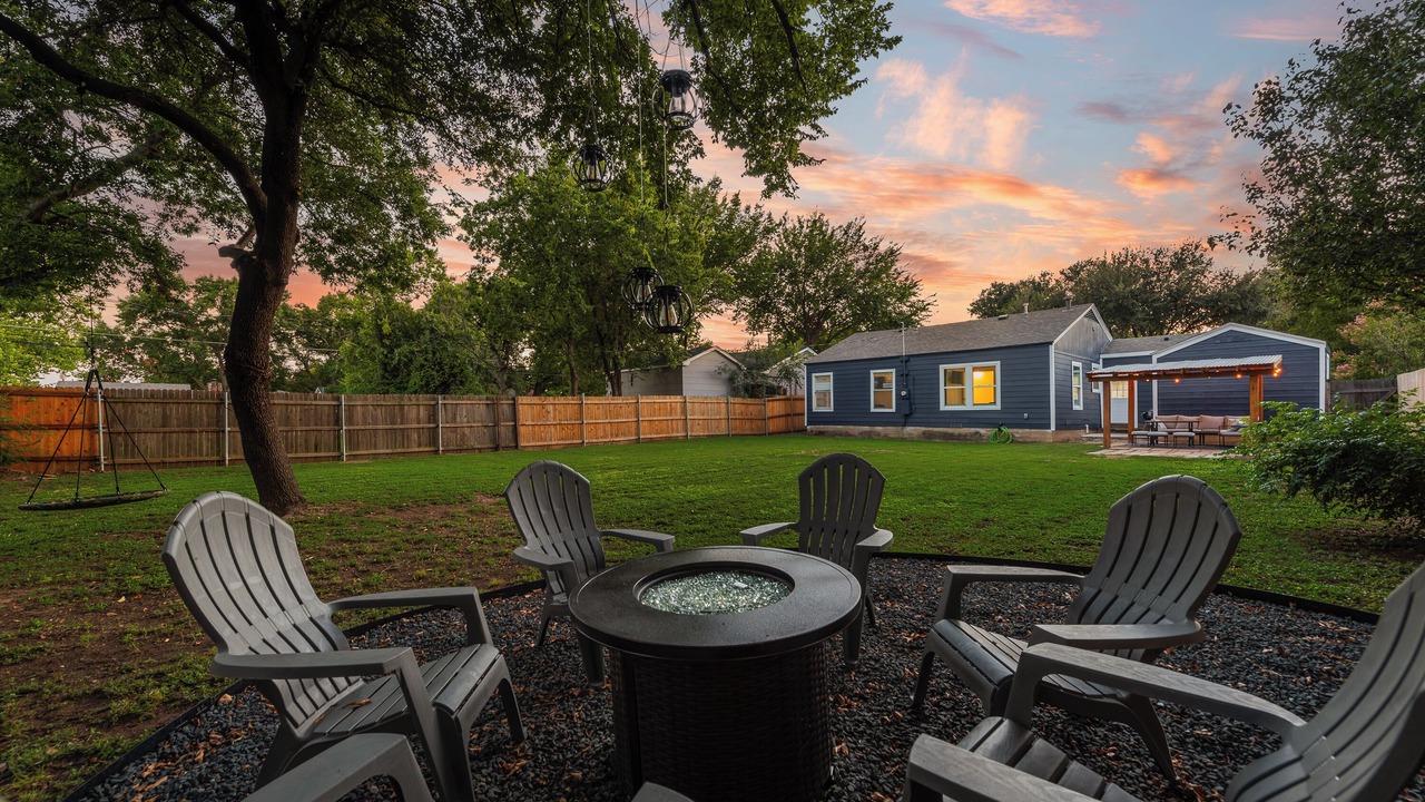 Photo of Patio Balcony in Central Arlington