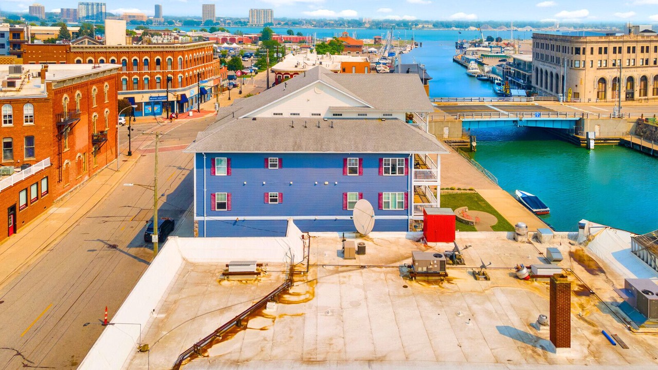 Photo of Others in Port Huron