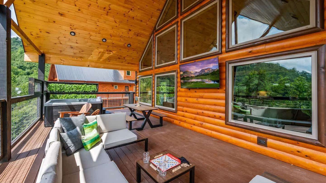 Photo of Patio Balcony in Sevierville