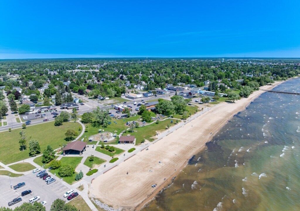 Photo of Others in Alpena