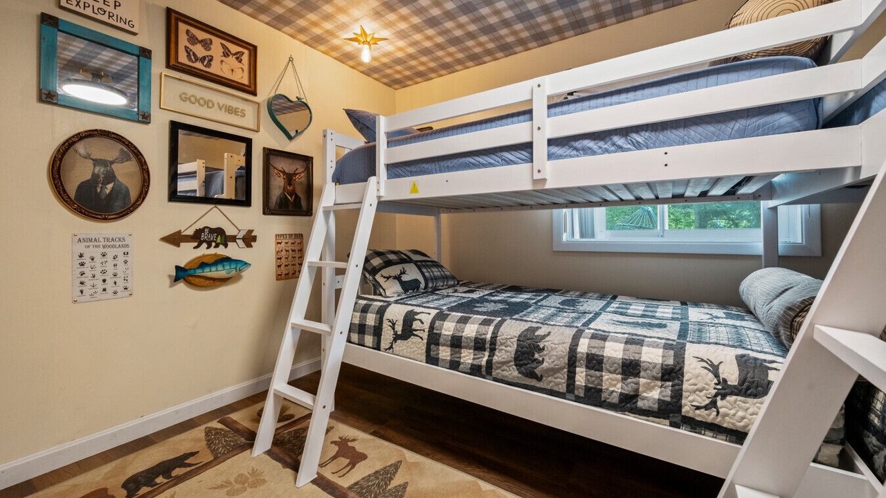 Photo of Bedroom in Jackson