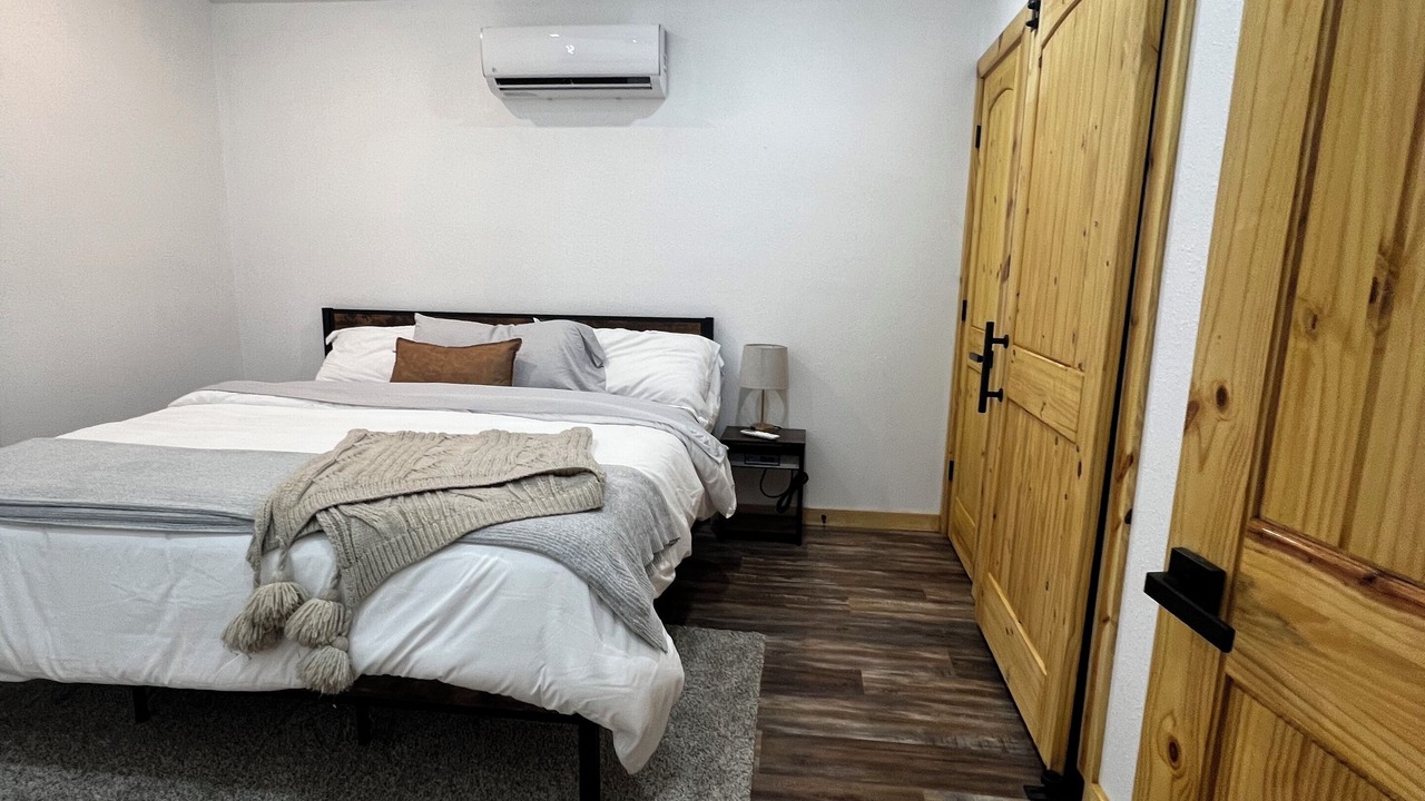 Photo of Bedroom in Pearcy