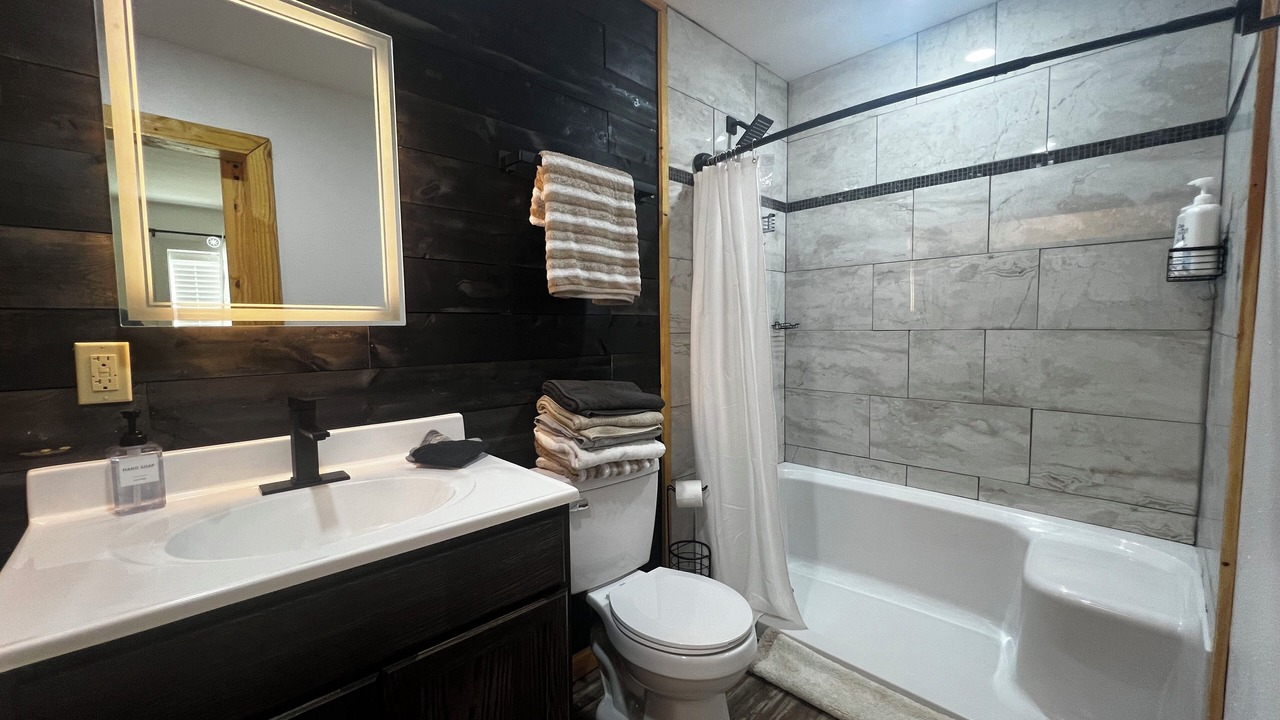 Photo of Bathroom in Pearcy