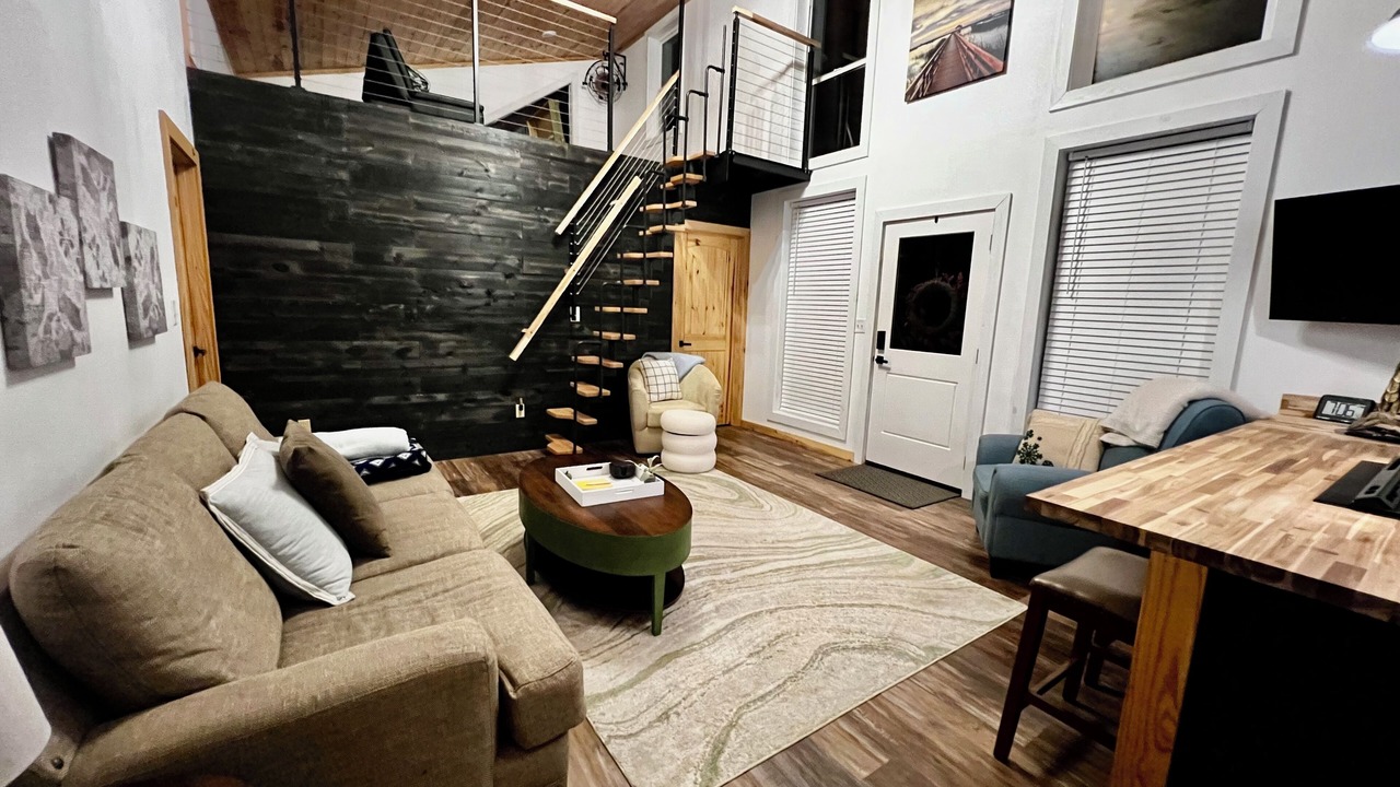 Photo of Livingroom in Pearcy
