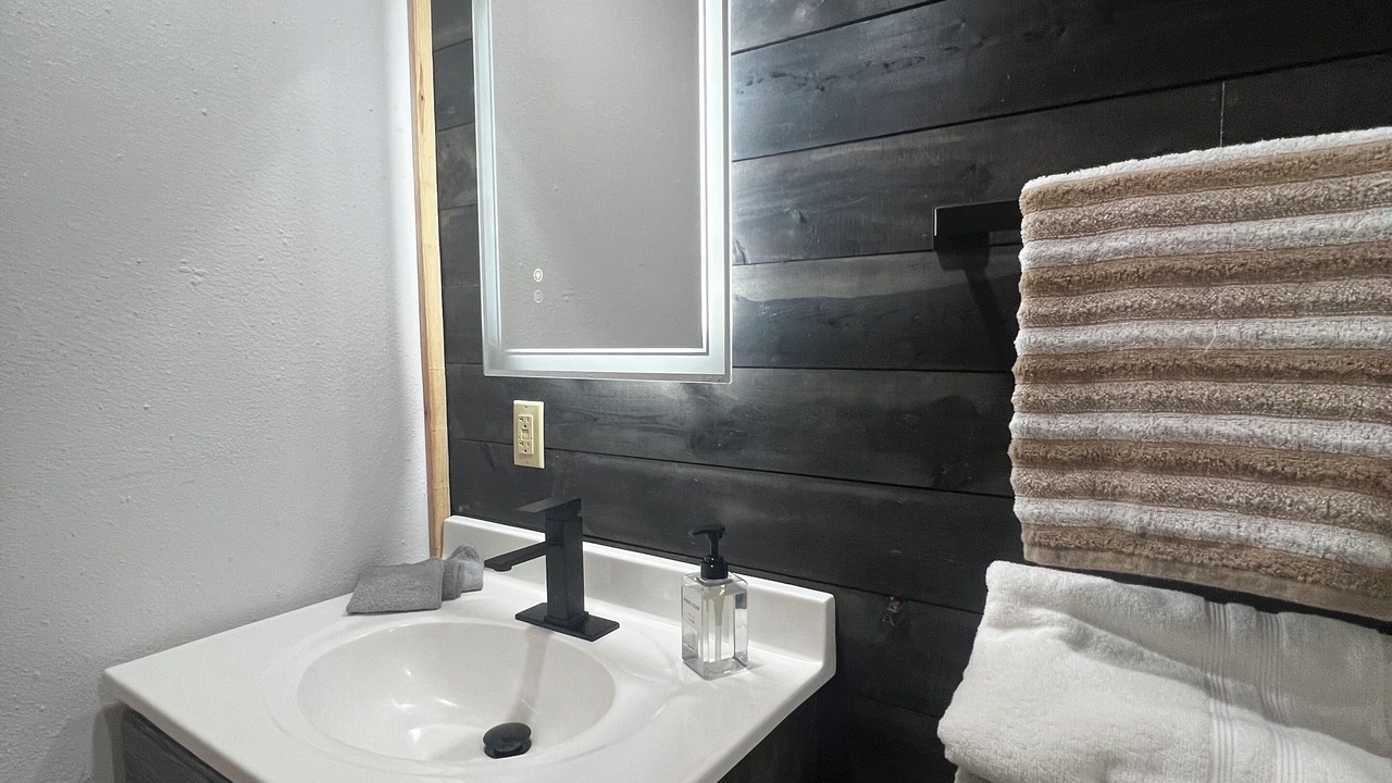 Photo of Bathroom in Pearcy