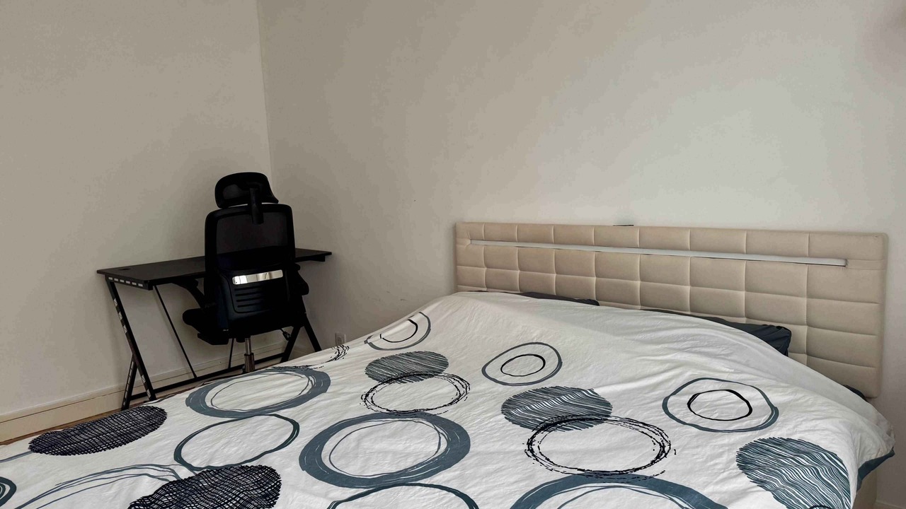 Photo of Bedroom in Malakoff