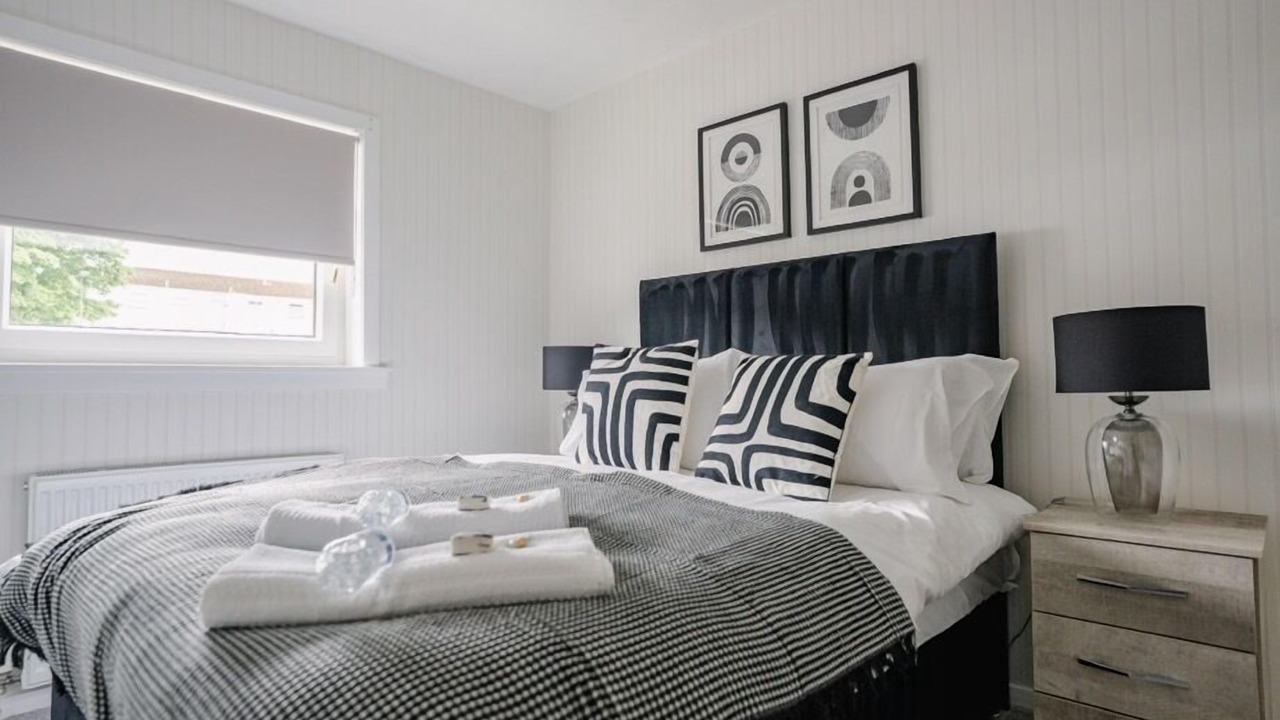 Photo of Others in West Calder