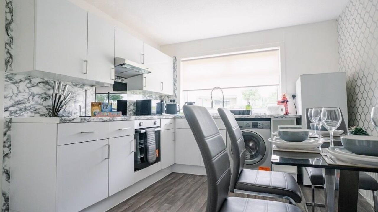 Photo of Others in West Calder