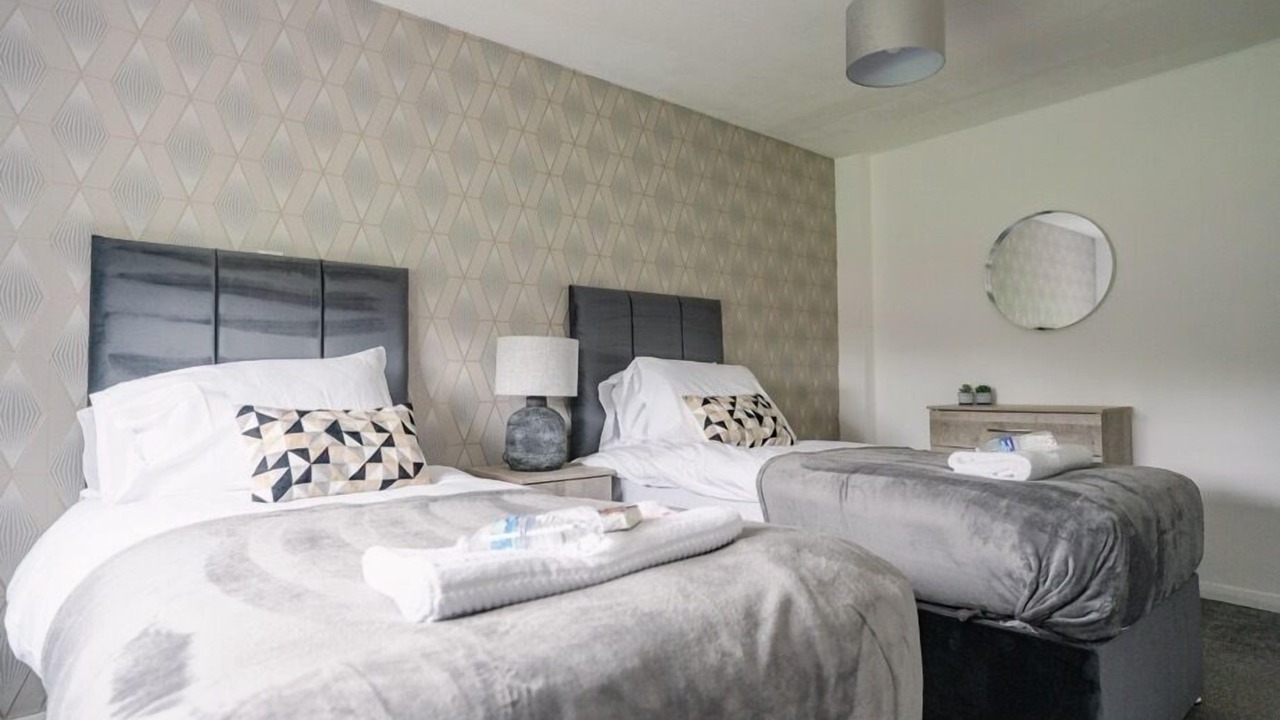 Photo of Others in West Calder