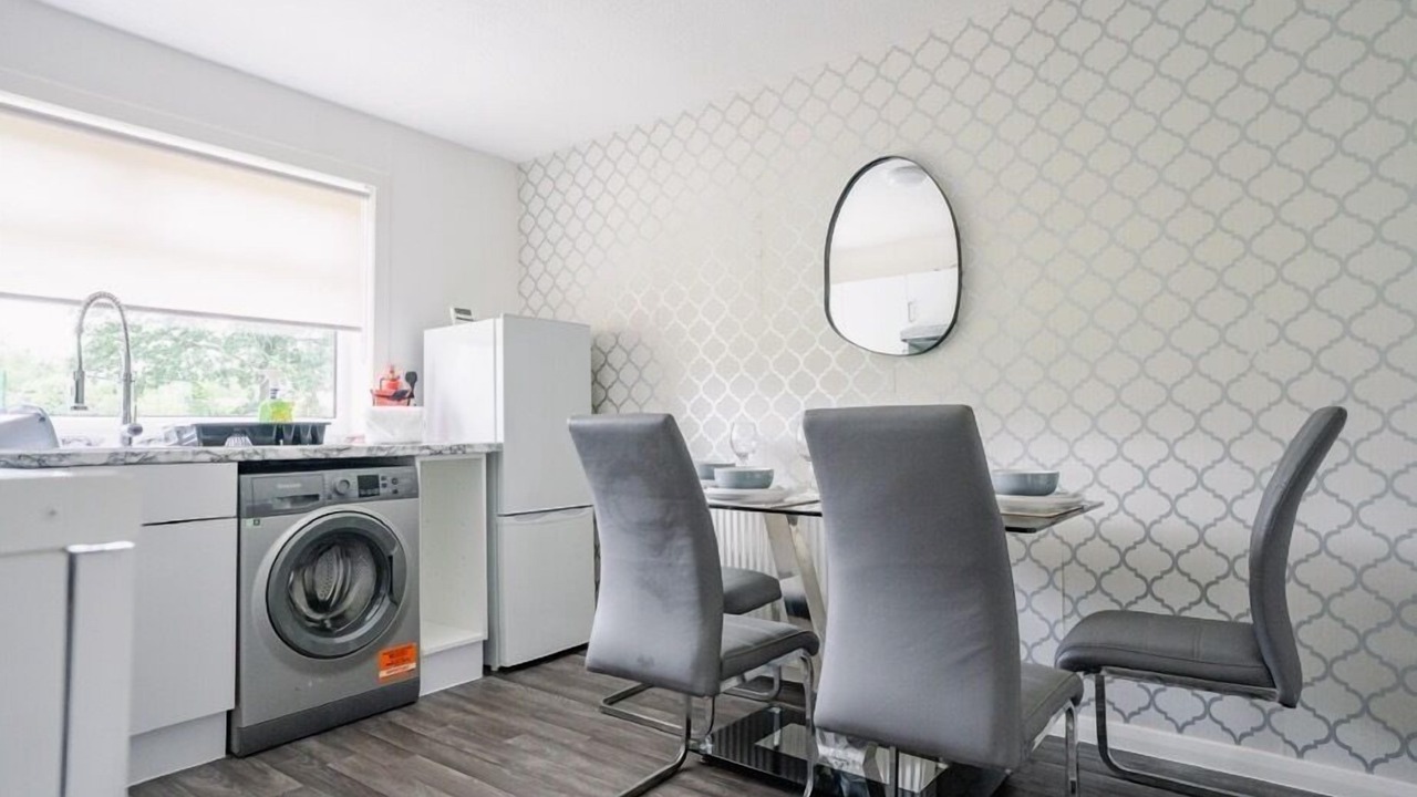 Photo of Others in West Calder