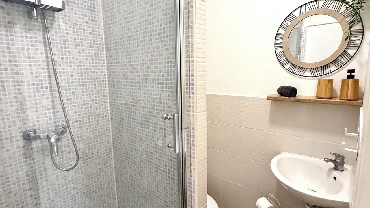 Photo of Bathroom in Saint-Omer