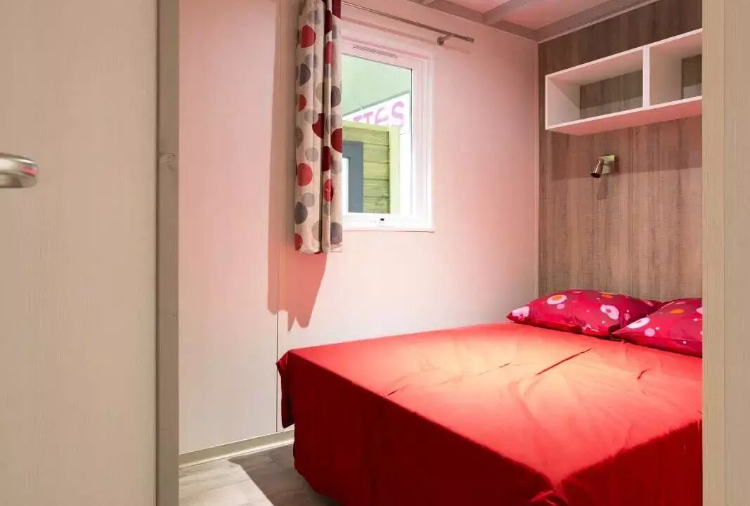 Photo of Bedroom in Saint-Martin-Lars-en-Sainte-Hermine