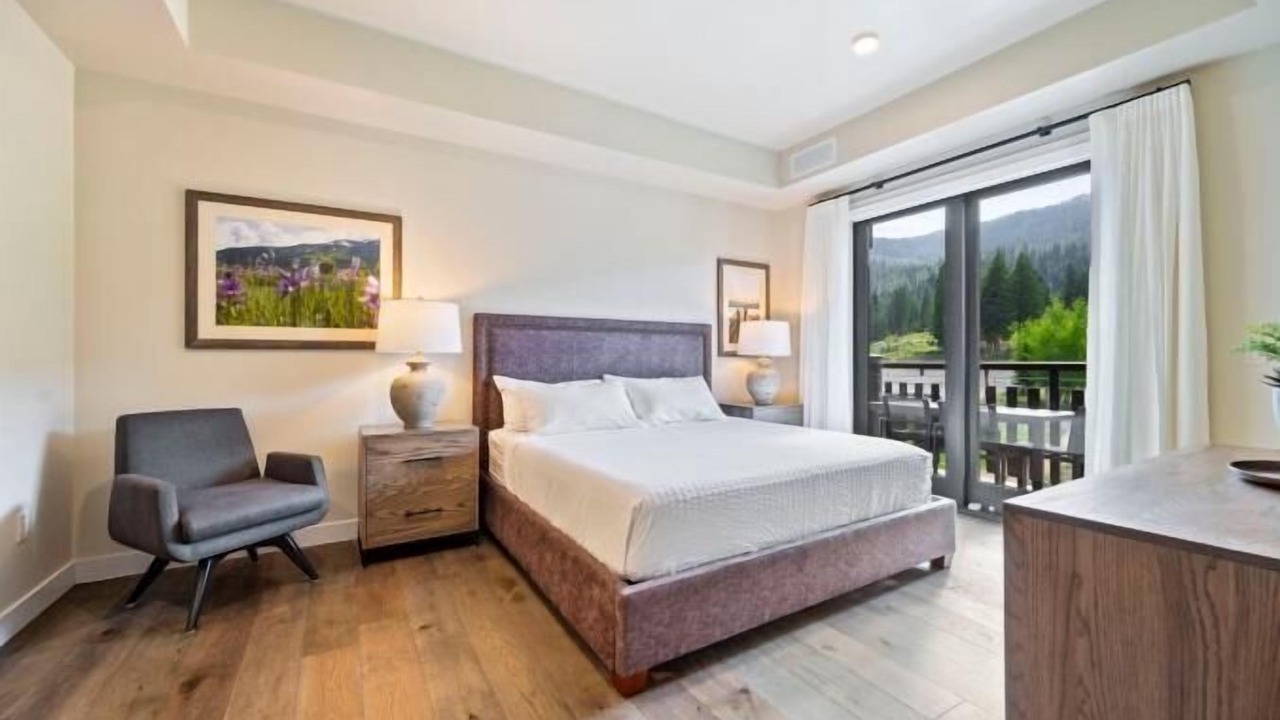 Photo of Bedroom in Tamarack Resort
