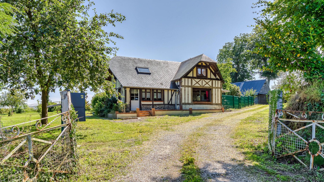 Photo of Others in Maneglise