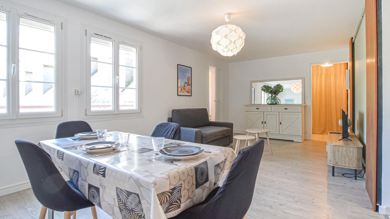 Photo of Bedroom in Dives-sur-Mer