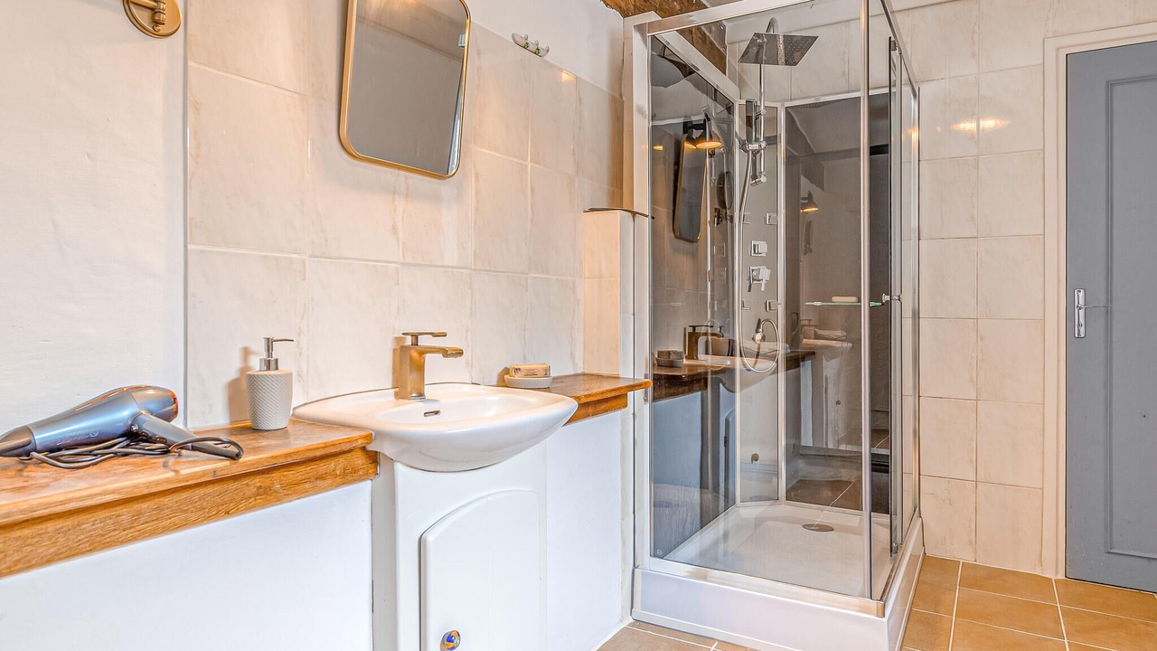 Photo of Bathroom in Palluau-sur-Indre