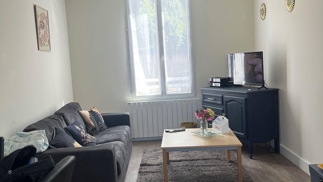 Photo of Livingroom in Mezieres-sur-Seine