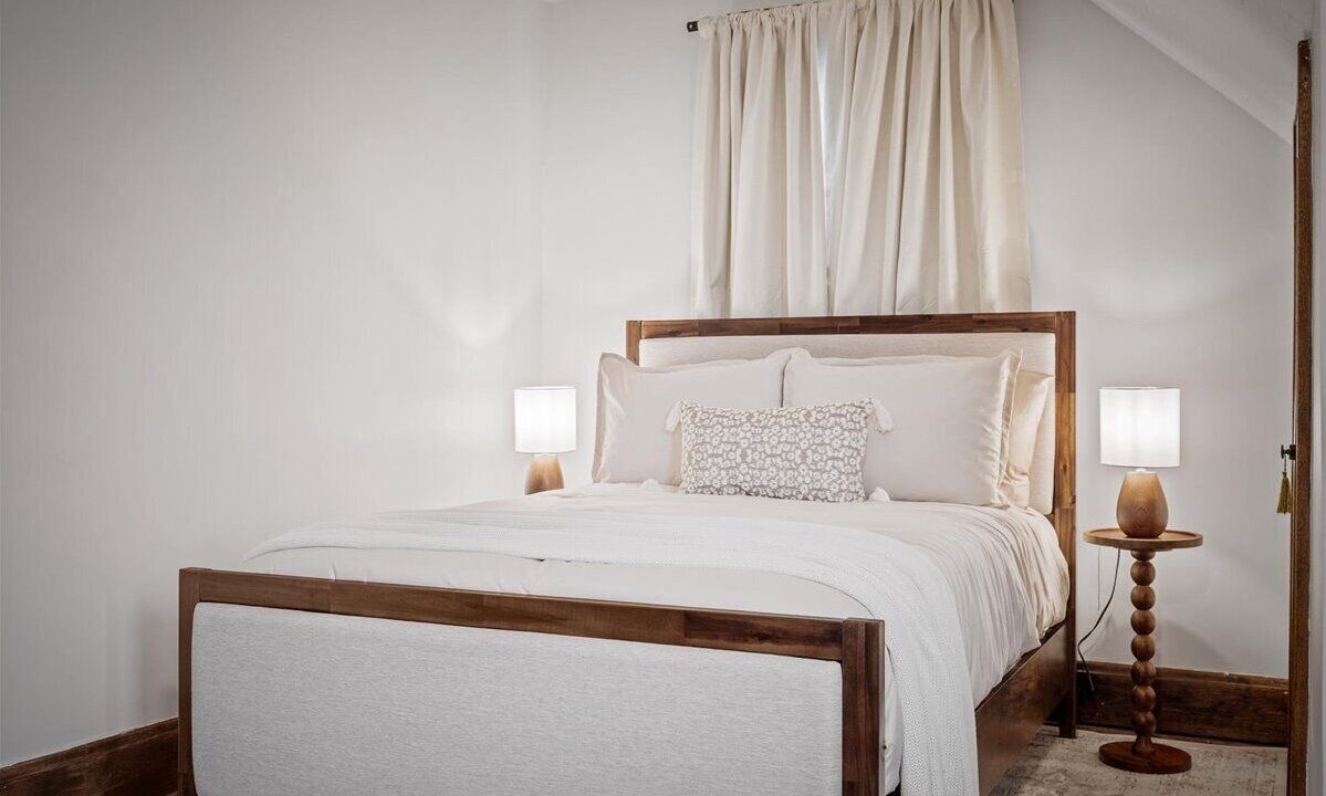 Photo of Bedroom in Grove City