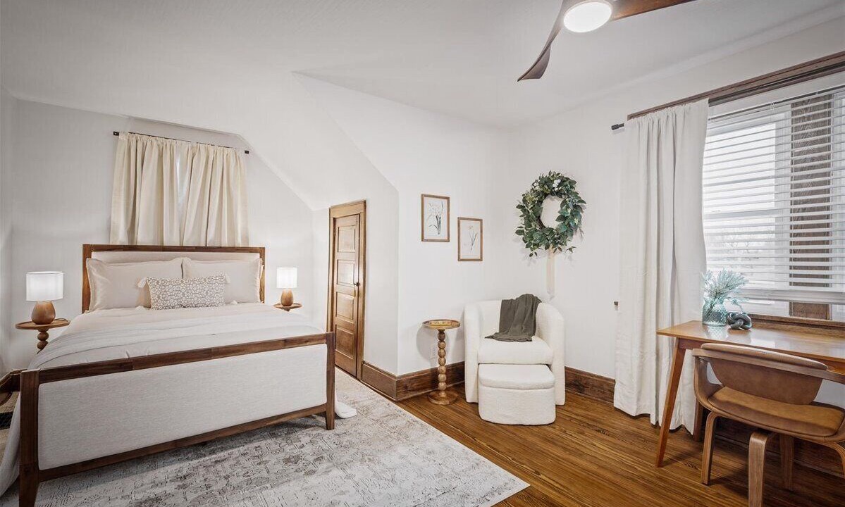 Photo of Bedroom in Grove City