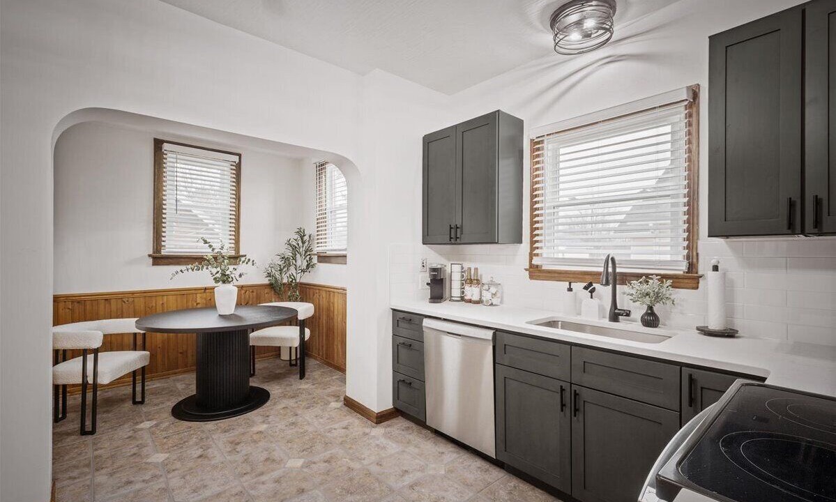 Photo of Kitchen in Grove City