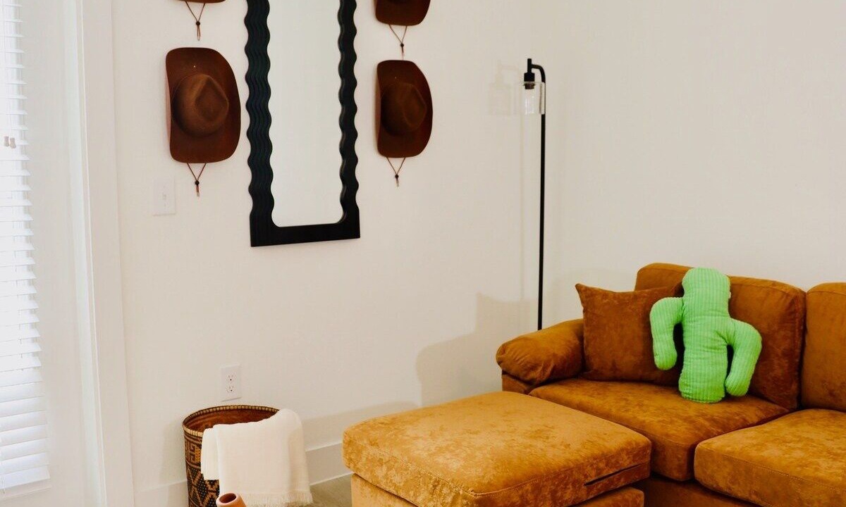 Photo of Livingroom in Milwood